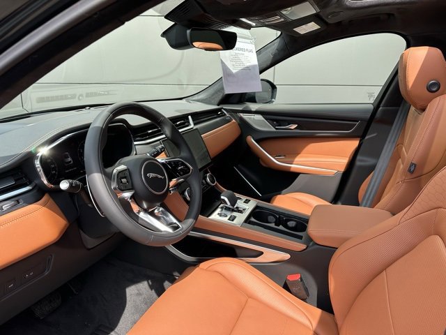 New 2026 Jaguar F-PACE R-Dynamic S image 13