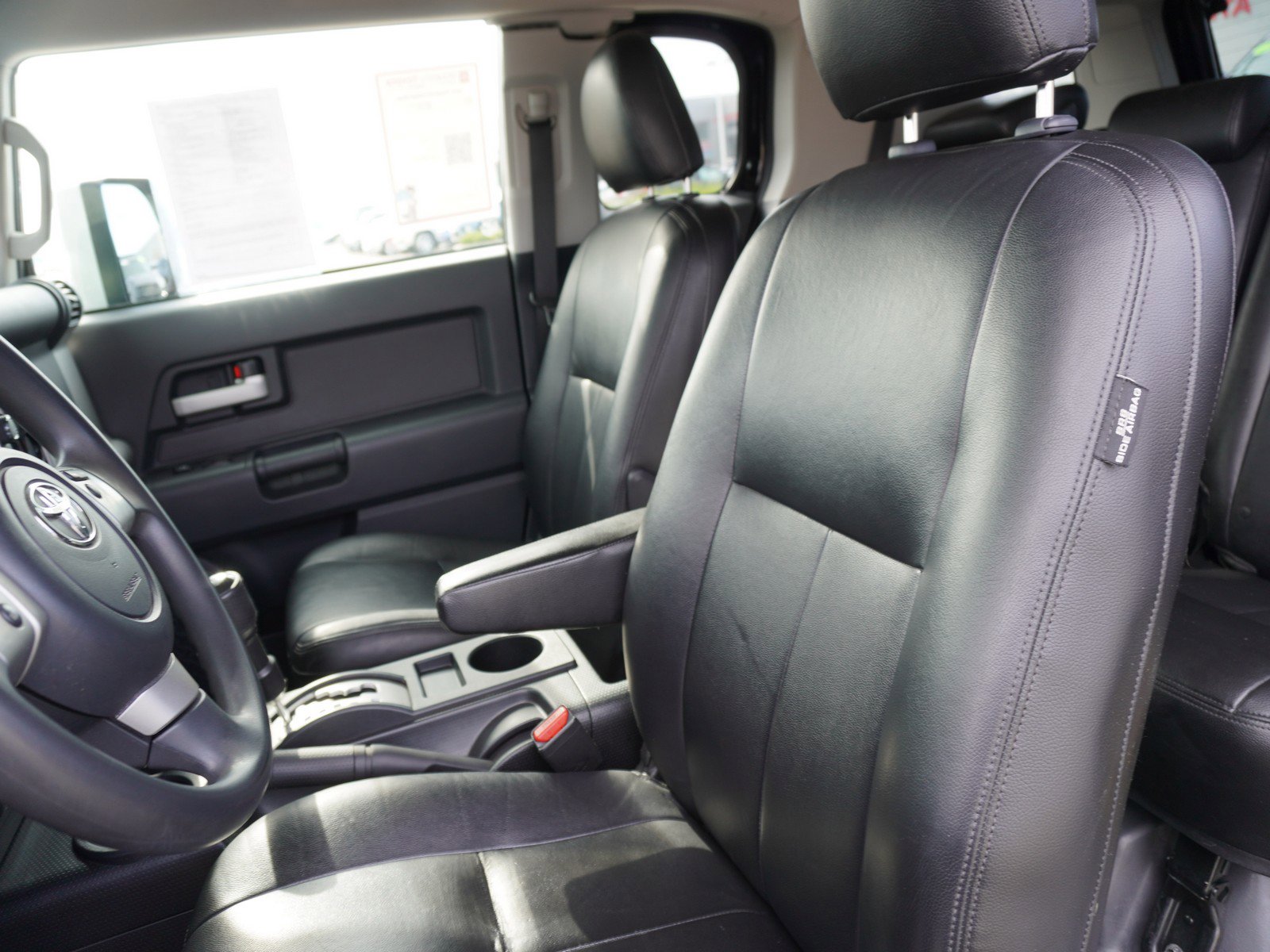 Used 2011 Toyota FJ Cruiser 4WD image 15