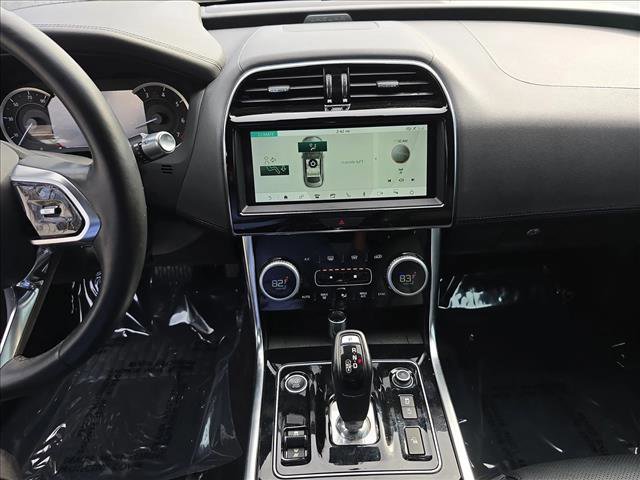 Used 2020 Jaguar XE S AWD/4WD image 20
