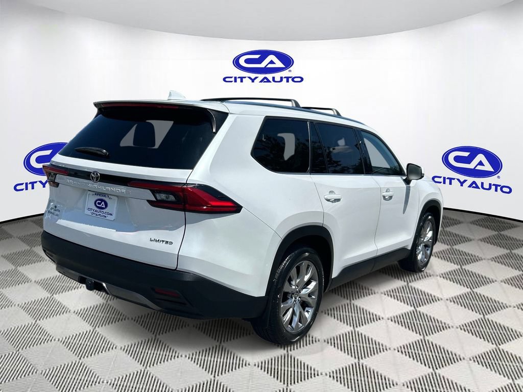 Used 2024 Toyota Grand Highlander AWD Hybrid image 4