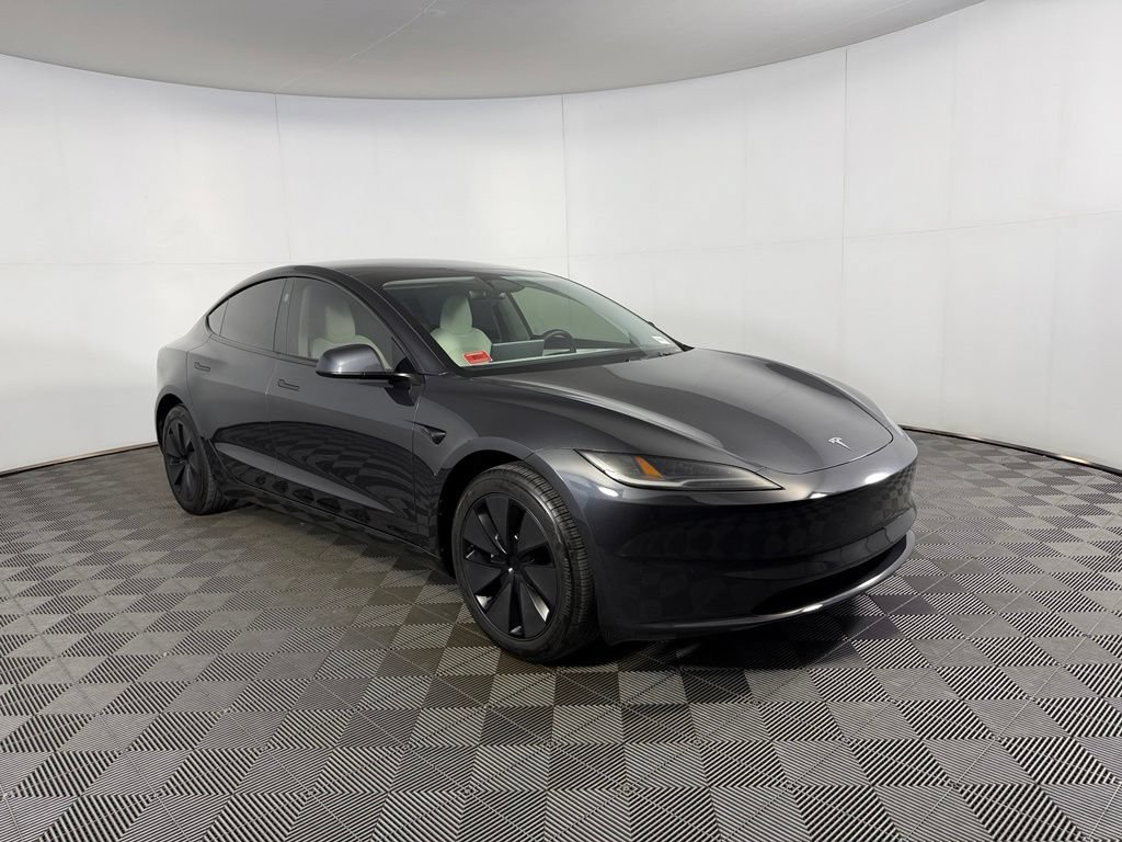 Used 2025 Tesla Model 3 Long Range RWD image 4