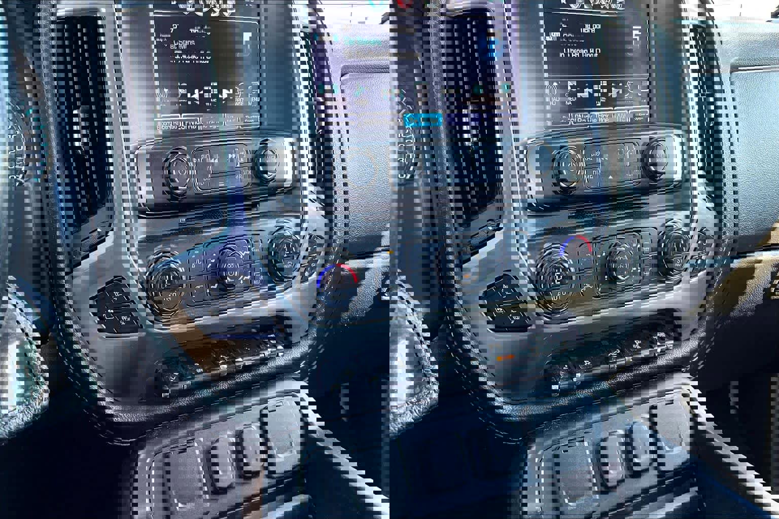 Used 2019 Chevrolet Silverado 2500 LTZ w/ Duramax Plus Package image 34