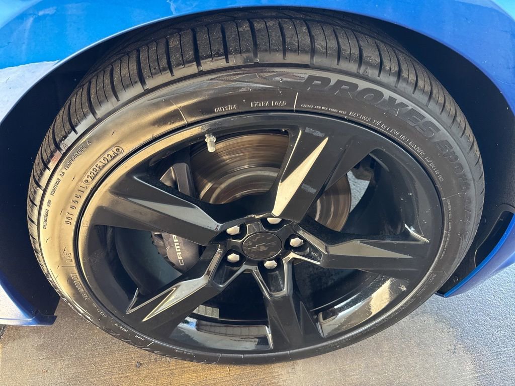 Used 2017 Chevrolet Camaro SS RWD image 33