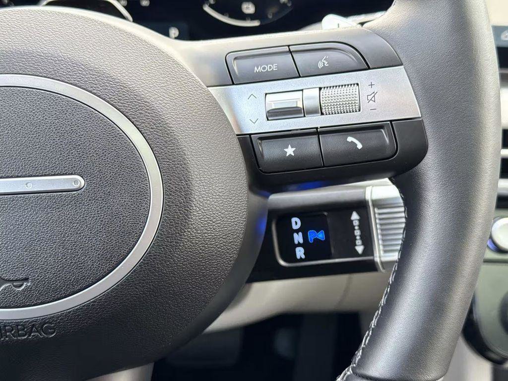 New 2026 Hyundai Tucson Limited image 12