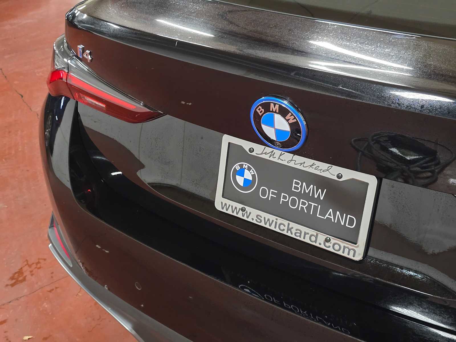 Used 2024 BMW i4 eDrive35 w/ Premium Package image 16