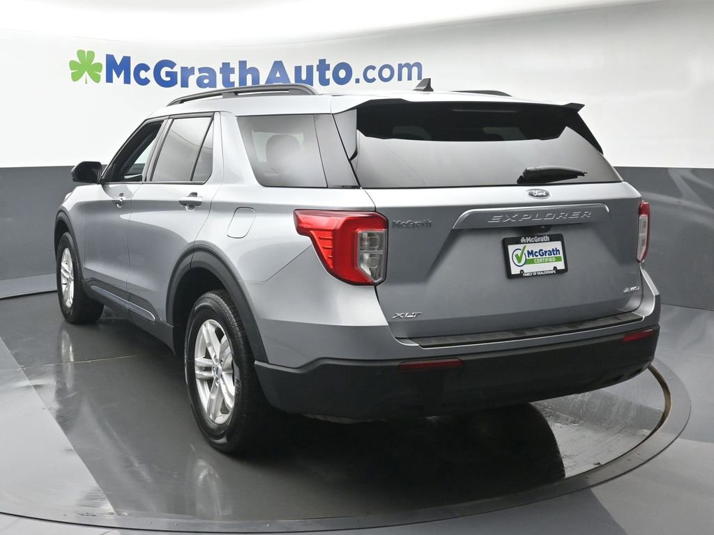 Used 2023 Ford Explorer XLT image 25