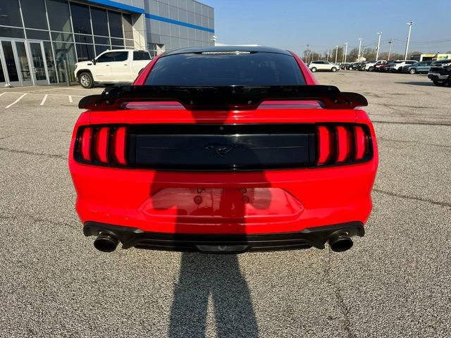 Used 2018 Ford Mustang Coupe w/ Black Accent Pkg image 4