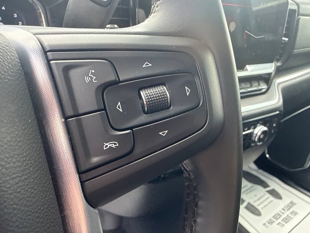 Used 2026 GMC Sierra 1500 SLT AWD/4WD image 14