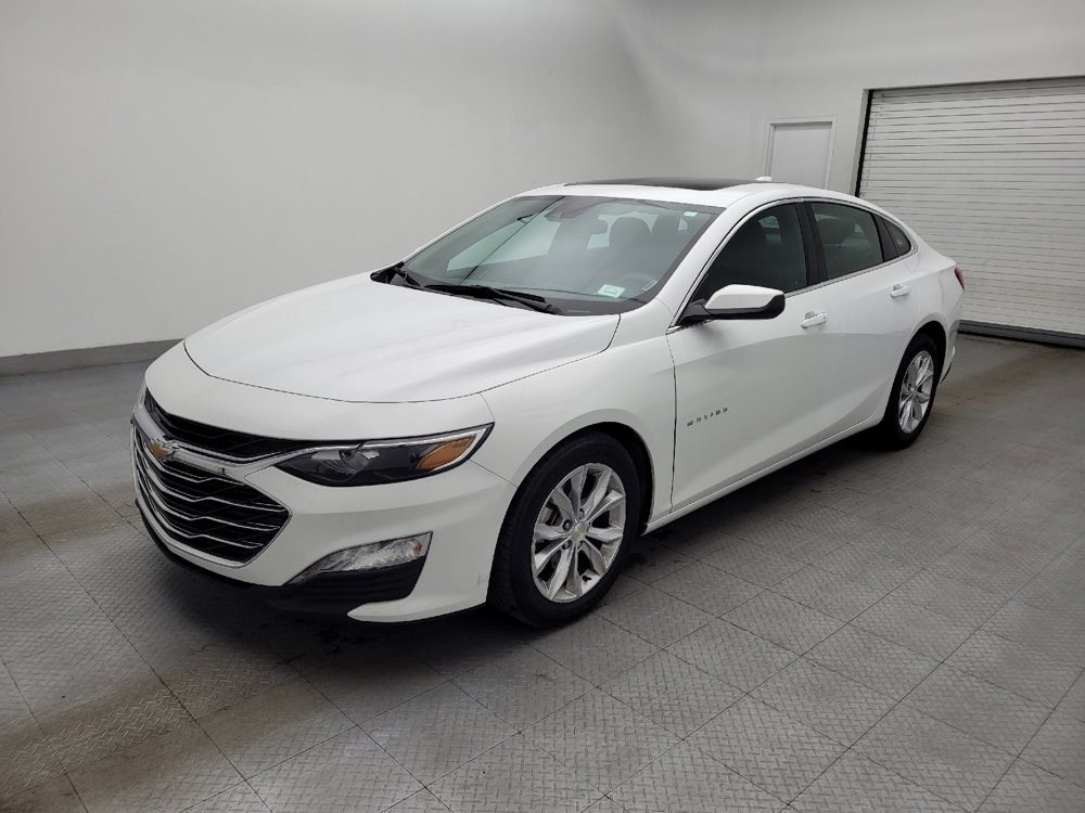 Used 2024 Chevrolet Malibu LT image 2
