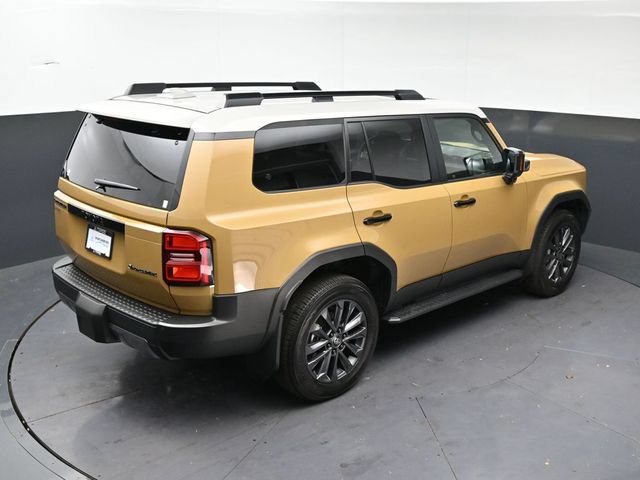 Used 2026 Toyota Land Cruiser AWD/4WD image 31