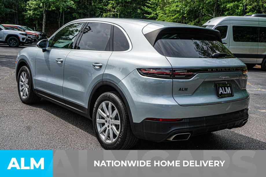 Used 2023 Porsche Cayenne AWD/4WD image 4
