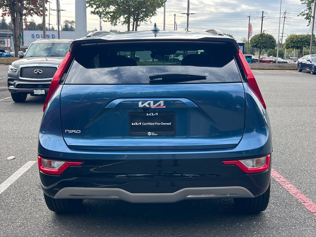 Certified 2024 Kia Niro Wind w/ Wind Preserve Package FWD image 6