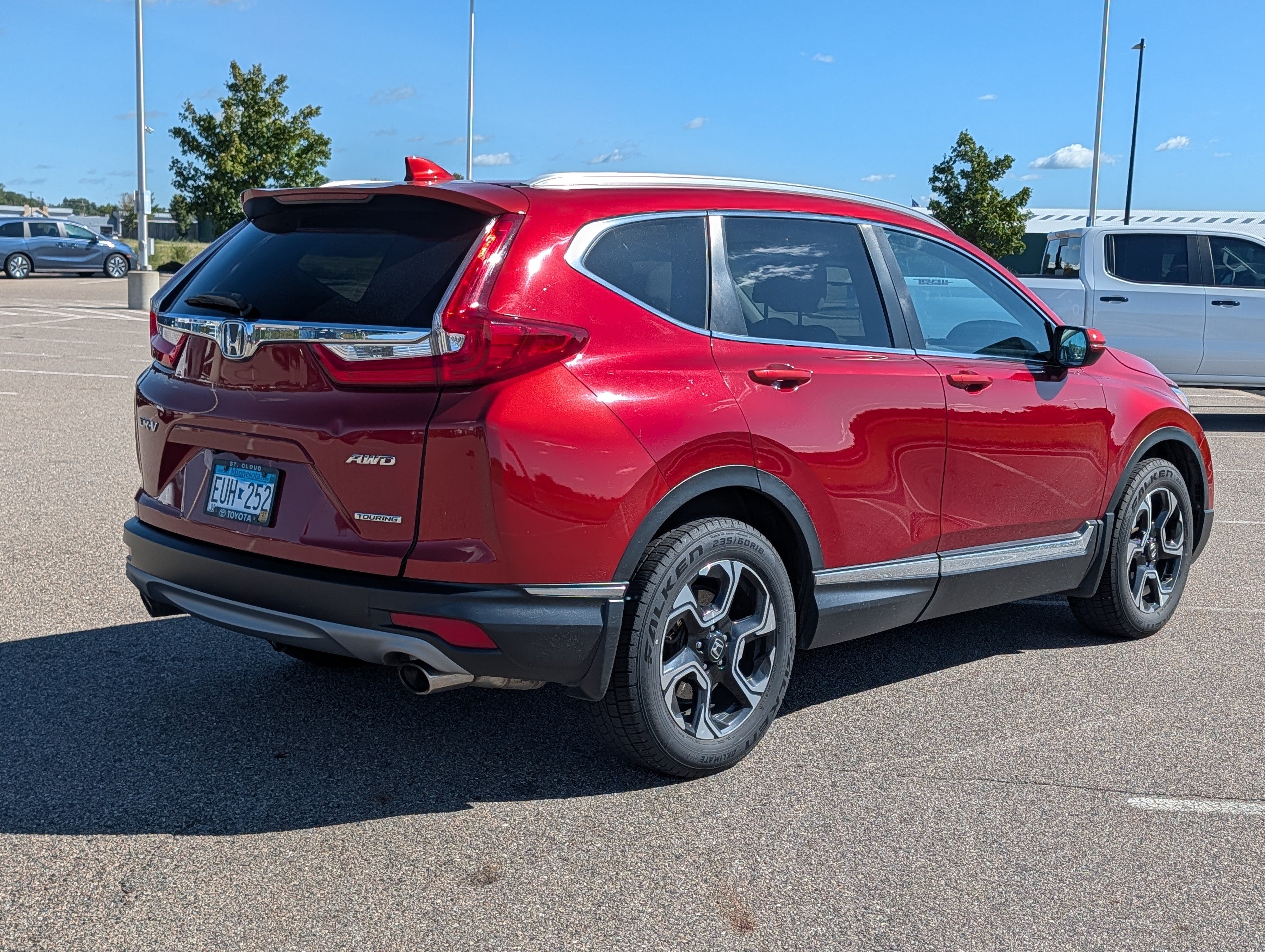 Used 2018 Honda CR-V Touring image 4