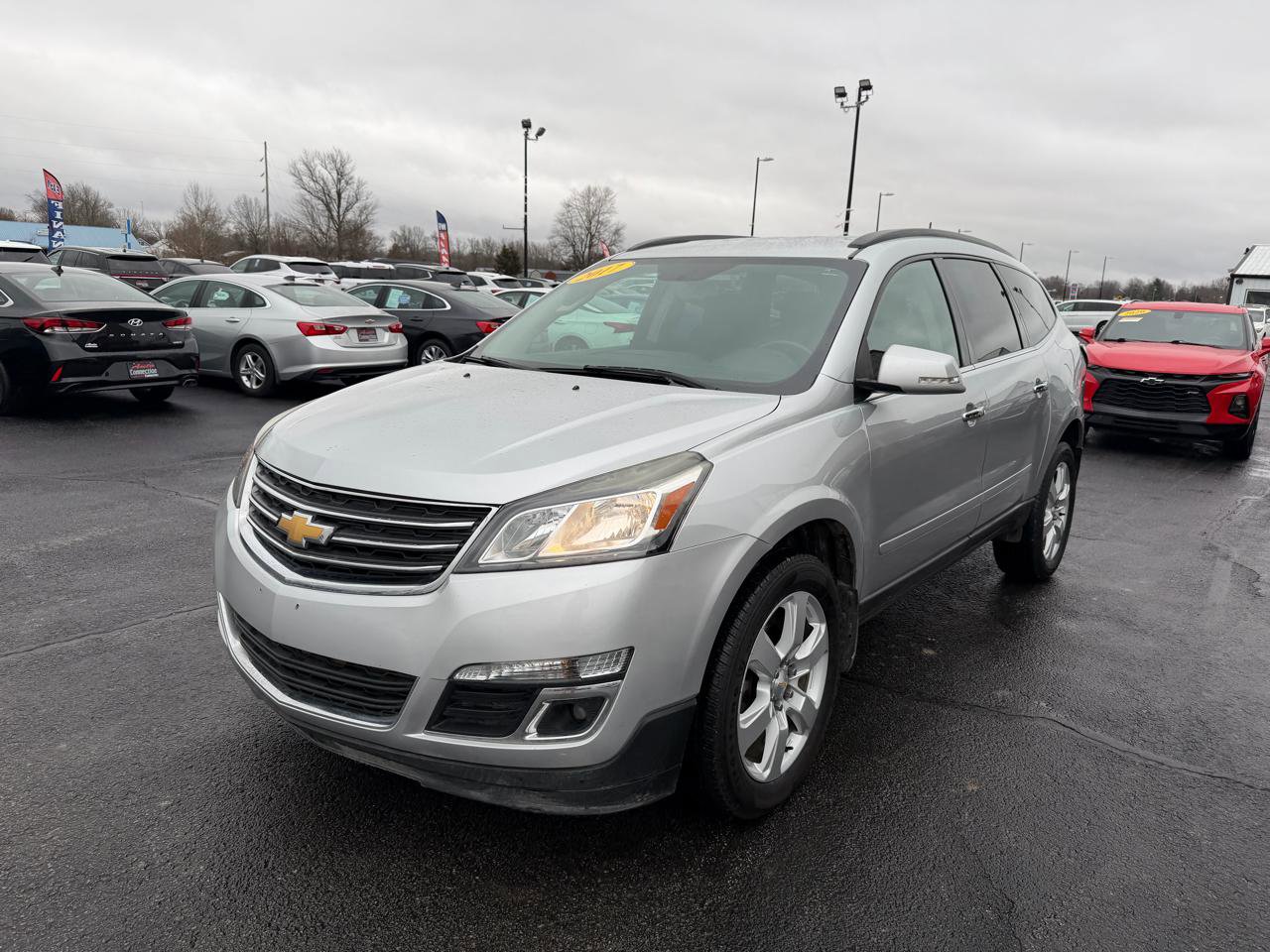 Used 2017 Chevrolet Traverse LT w/ Style and Technology Package image 9