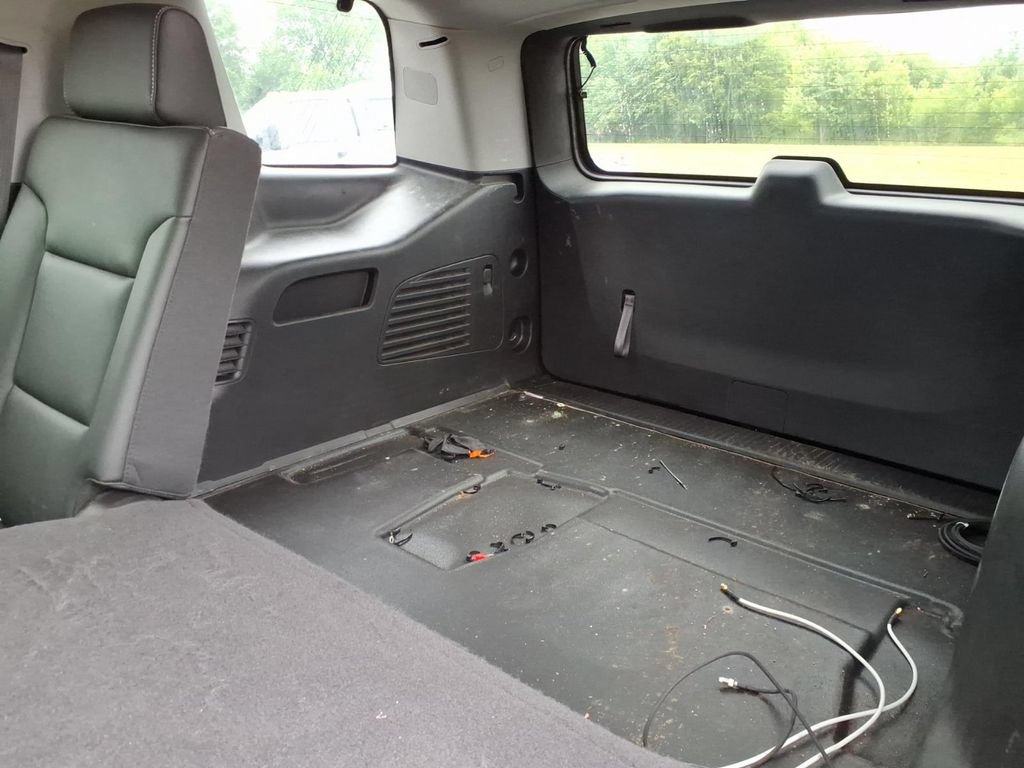 Used 2020 Chevrolet Tahoe 2WD w/ Remote Keyless Entry Package image 26