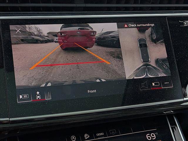 Certified 2025 Audi Q7 3.0T Premium Plus image 9