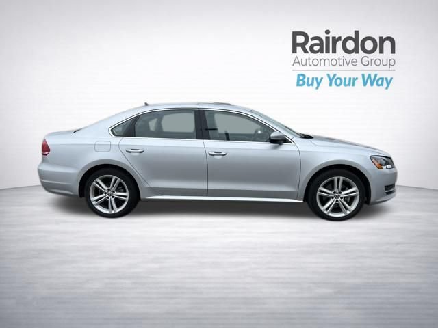 Used 2014 Volkswagen Passat TDI SE FWD image 8