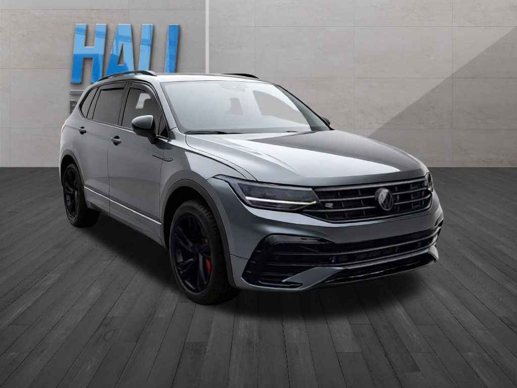 Used 2024 Volkswagen Tiguan SE R-Line AWD/4WD image 9