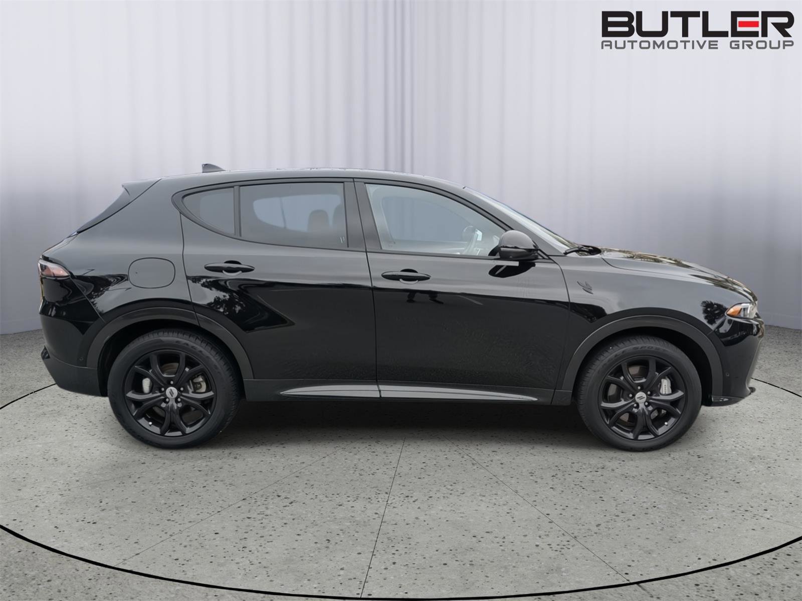 Used 2024 Dodge Hornet R/T Plus w/ Tech Pack Plus w/o Parking image 8