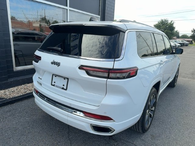 Used 2023 Jeep Grand Cherokee L Overland AWD/4WD image 8