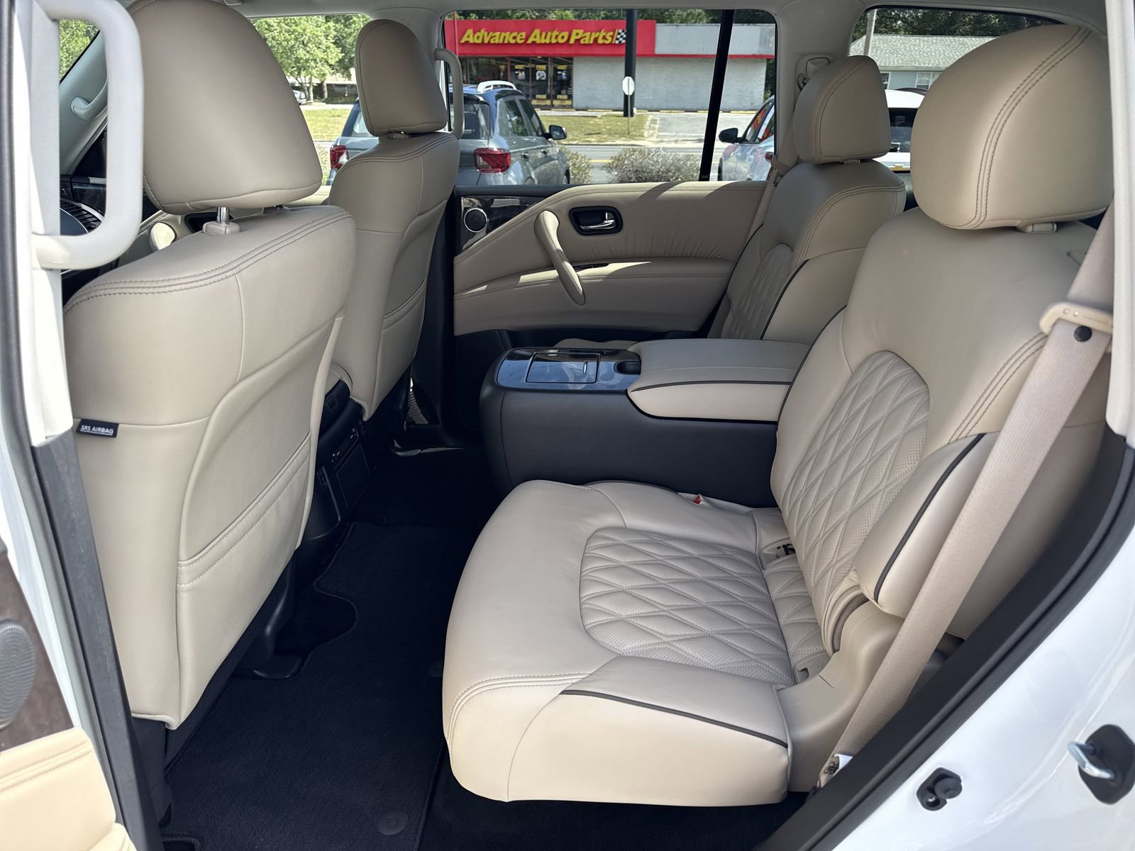 Used 2024 Nissan Armada Platinum w/ Captain's Chairs Package AWD/4WD image 10