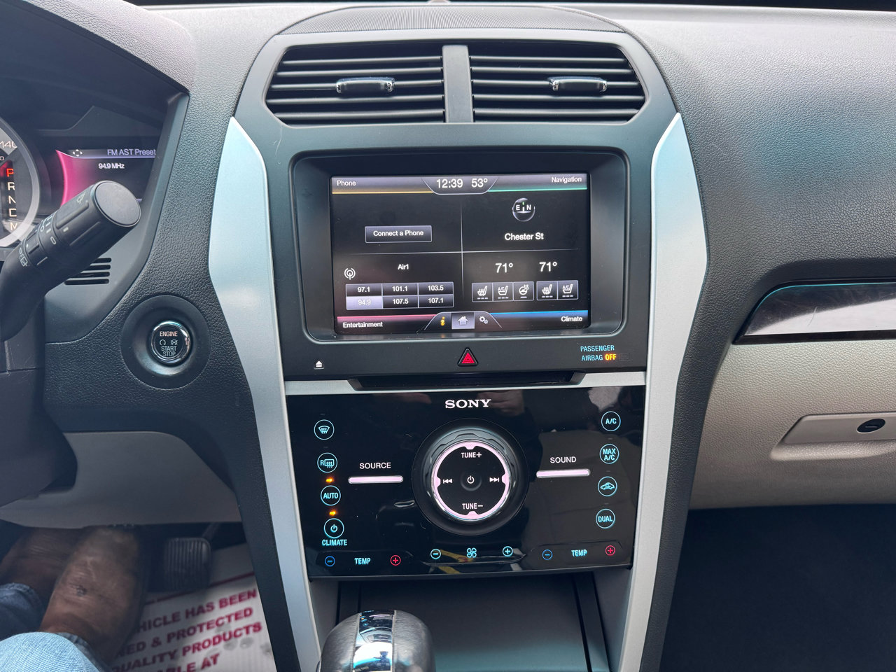 Used 2015 Ford Explorer Limited w/ Equipment Group 302A image 16