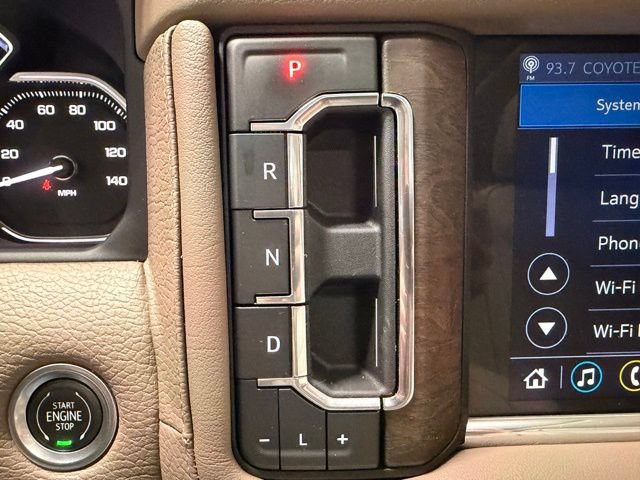 Used 2021 GMC Yukon Denali w/ Denali Premium Package AWD/4WD image 38