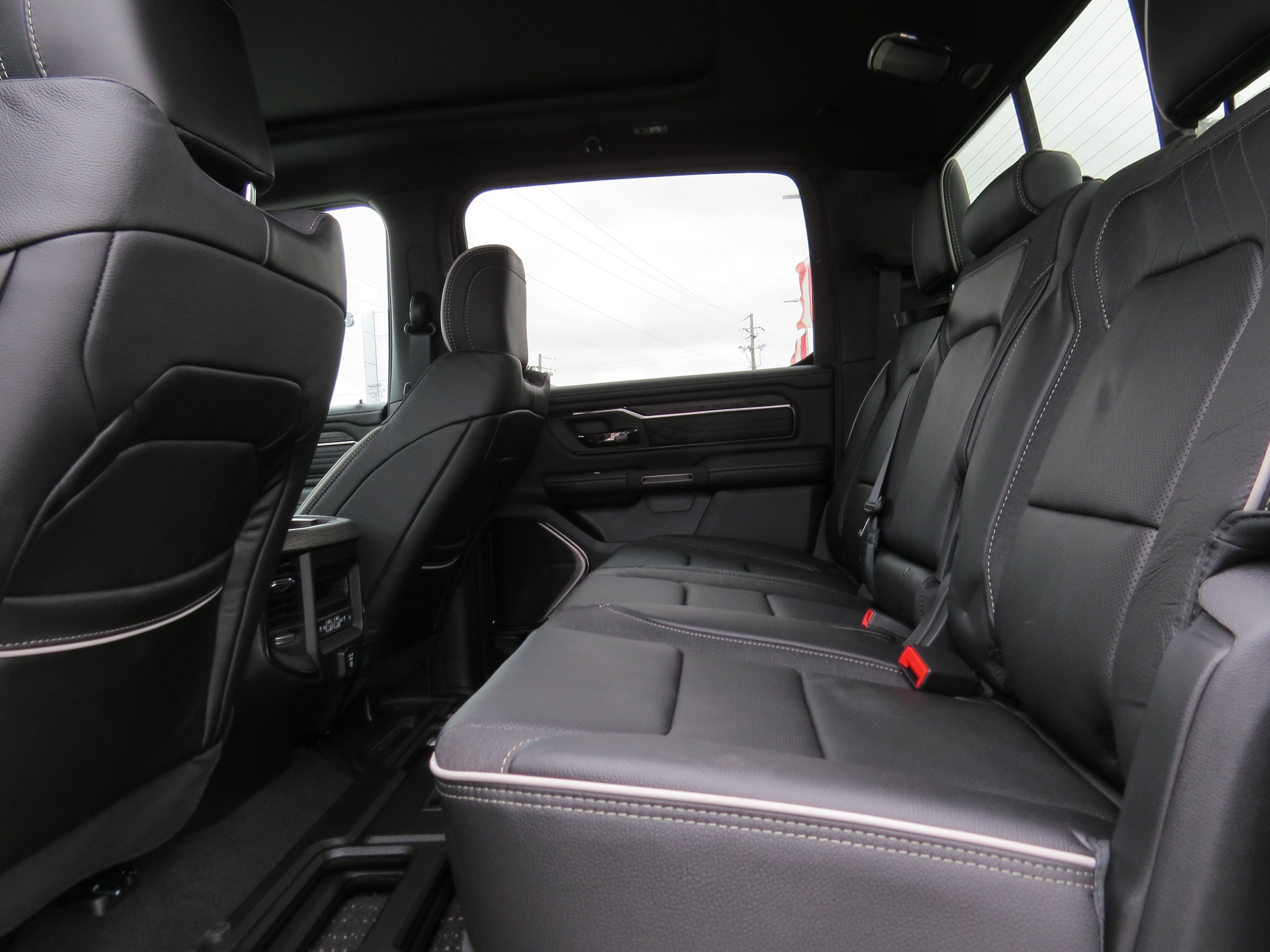 New 2026 RAM 1500 Limited AWD/4WD image 16