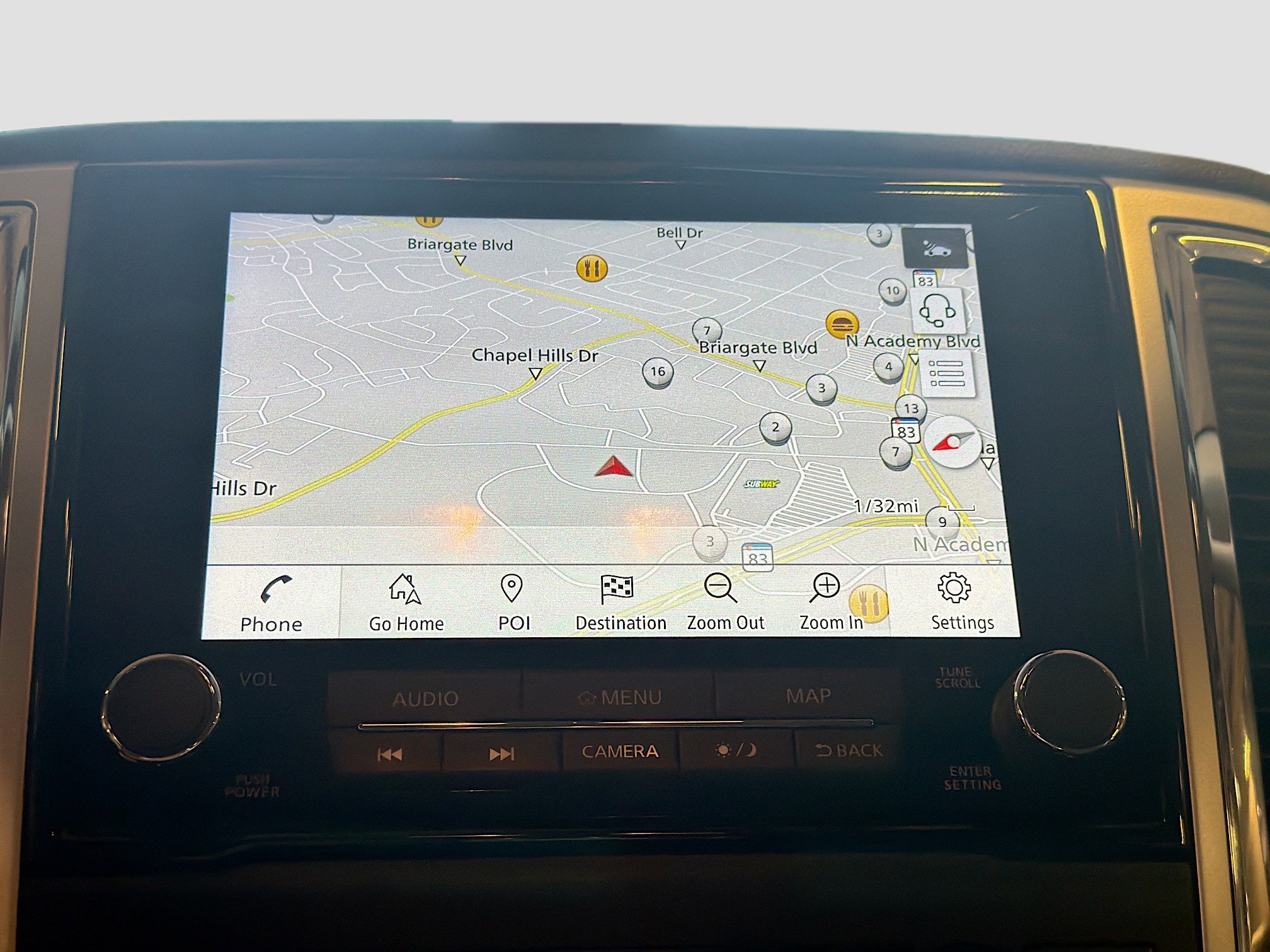 Used 2021 Nissan Titan SV w/ SV Convenience Package image 22