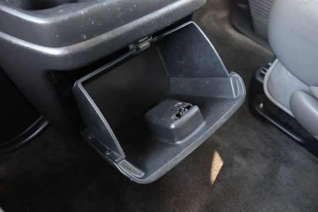 Used 2017 Chevrolet Express 3500 LT w/ LT Preferred Equipment Group RWD image 38