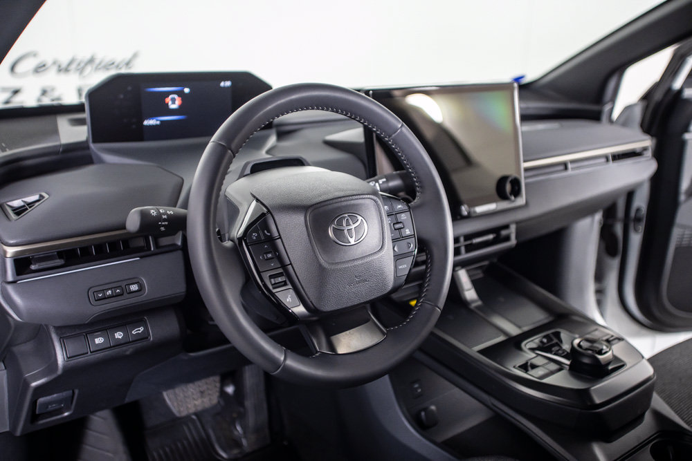 Used 2026 Toyota bZ AWD/4WD image 21