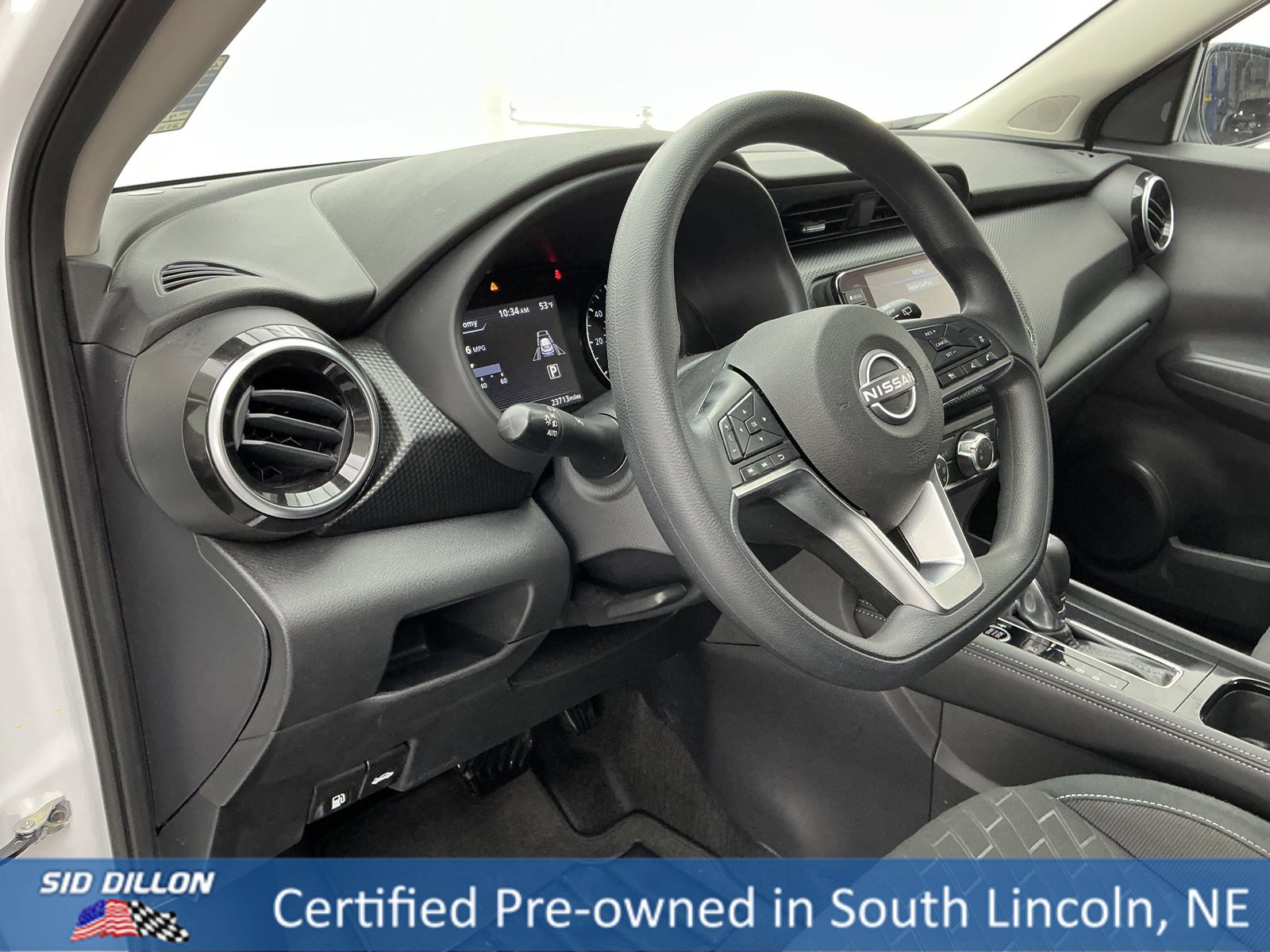 Used 2024 Nissan Kicks SV image 12