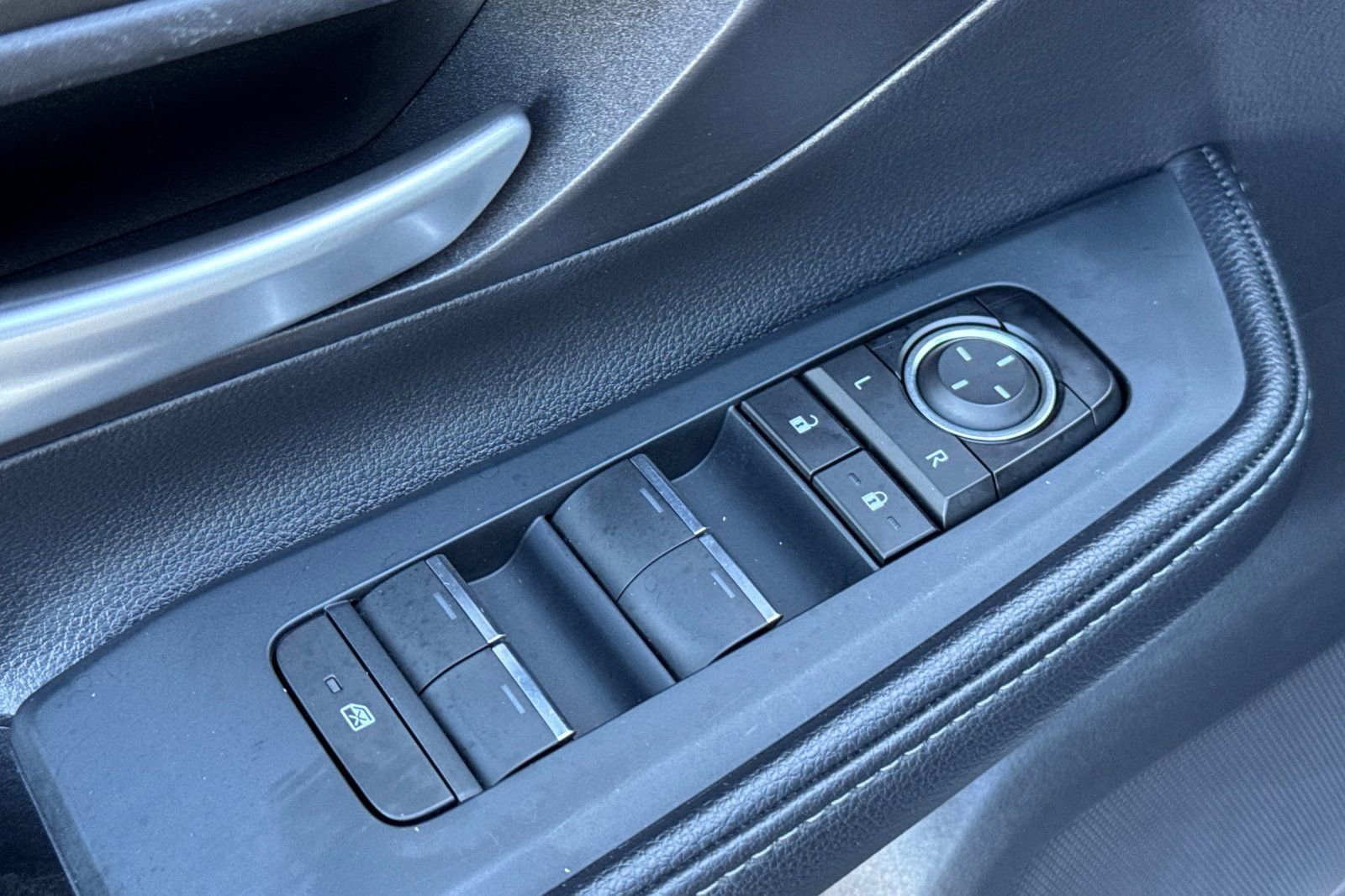 Certified 2025 Toyota Grand Highlander AWD image 14