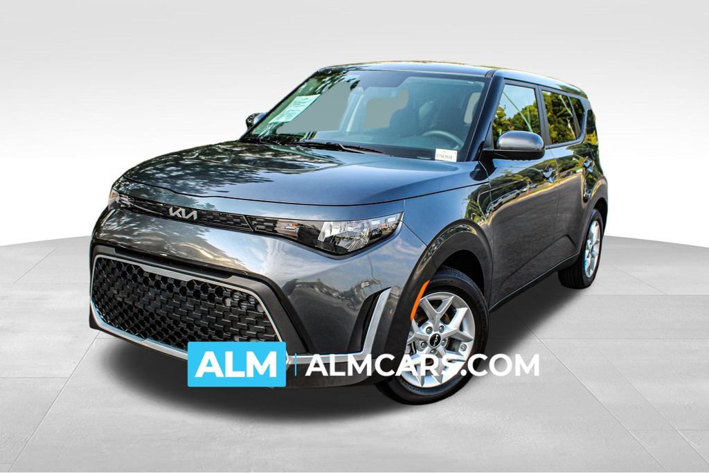 Used 2025 Kia Soul LX w/ LX Technology Package