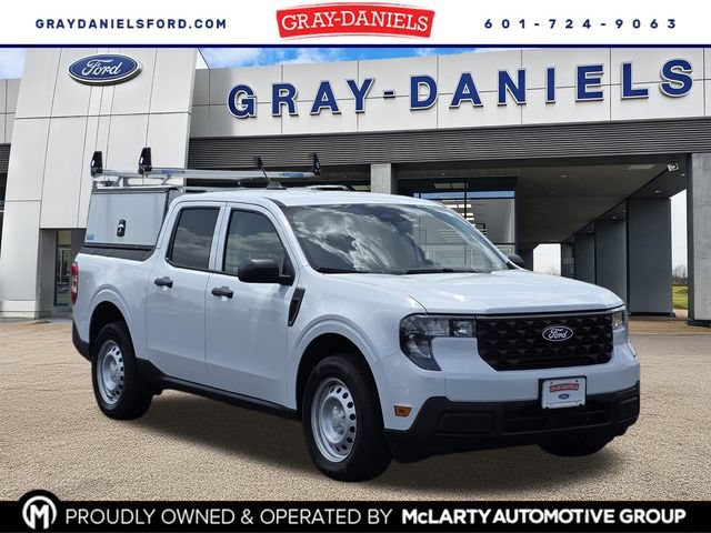 Certified 2025 Ford Maverick XL FWD image 1