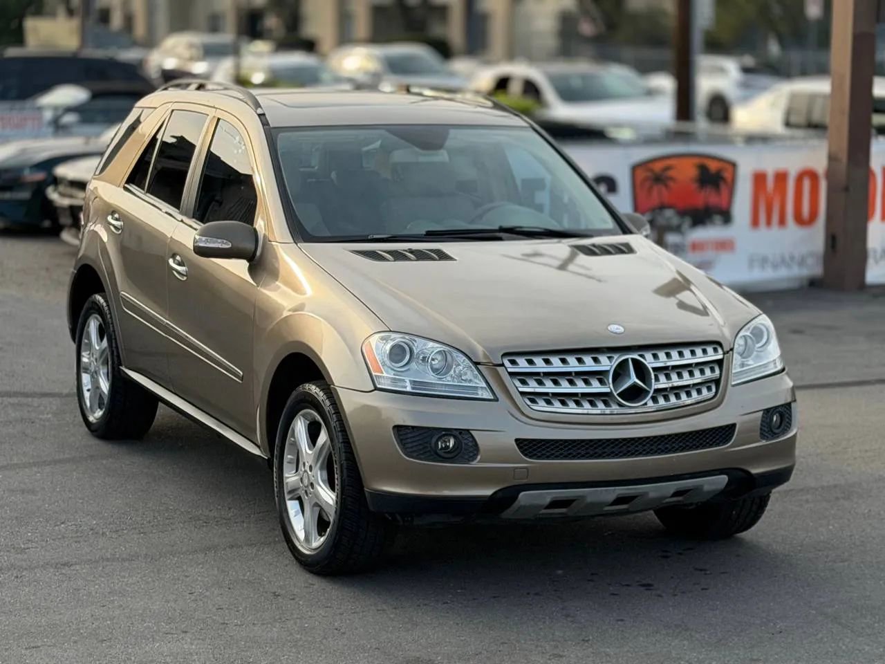 Used 2008 Mercedes-Benz ML 350 4MATIC image 2