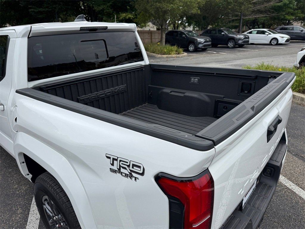 Used 2024 Toyota Tacoma TRD Sport image 16