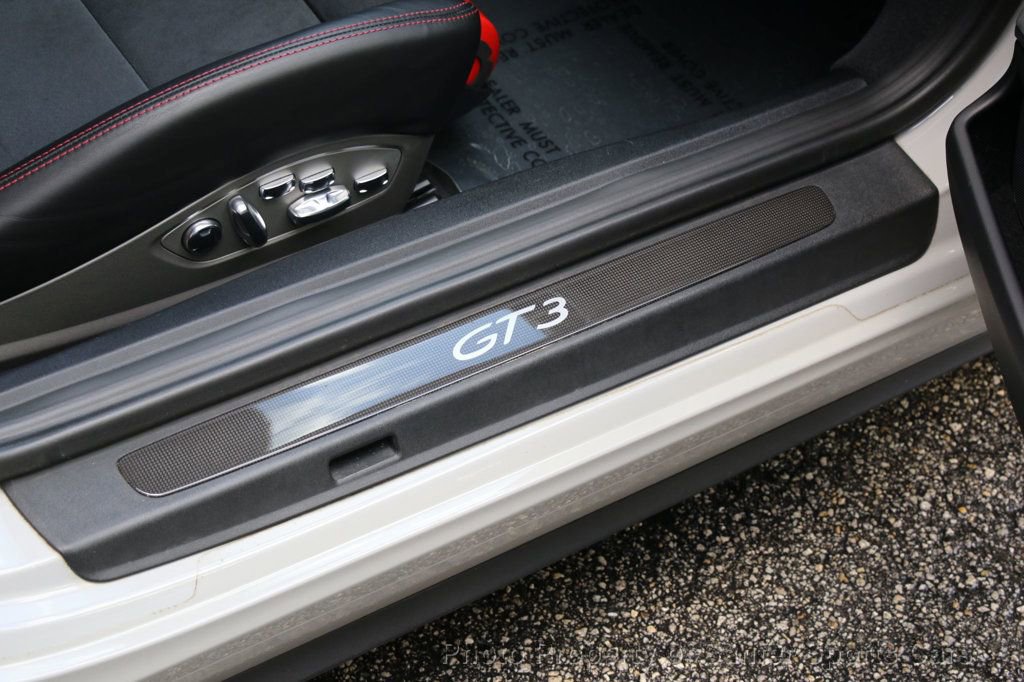 Used 2018 Porsche 911 GT3 image 30