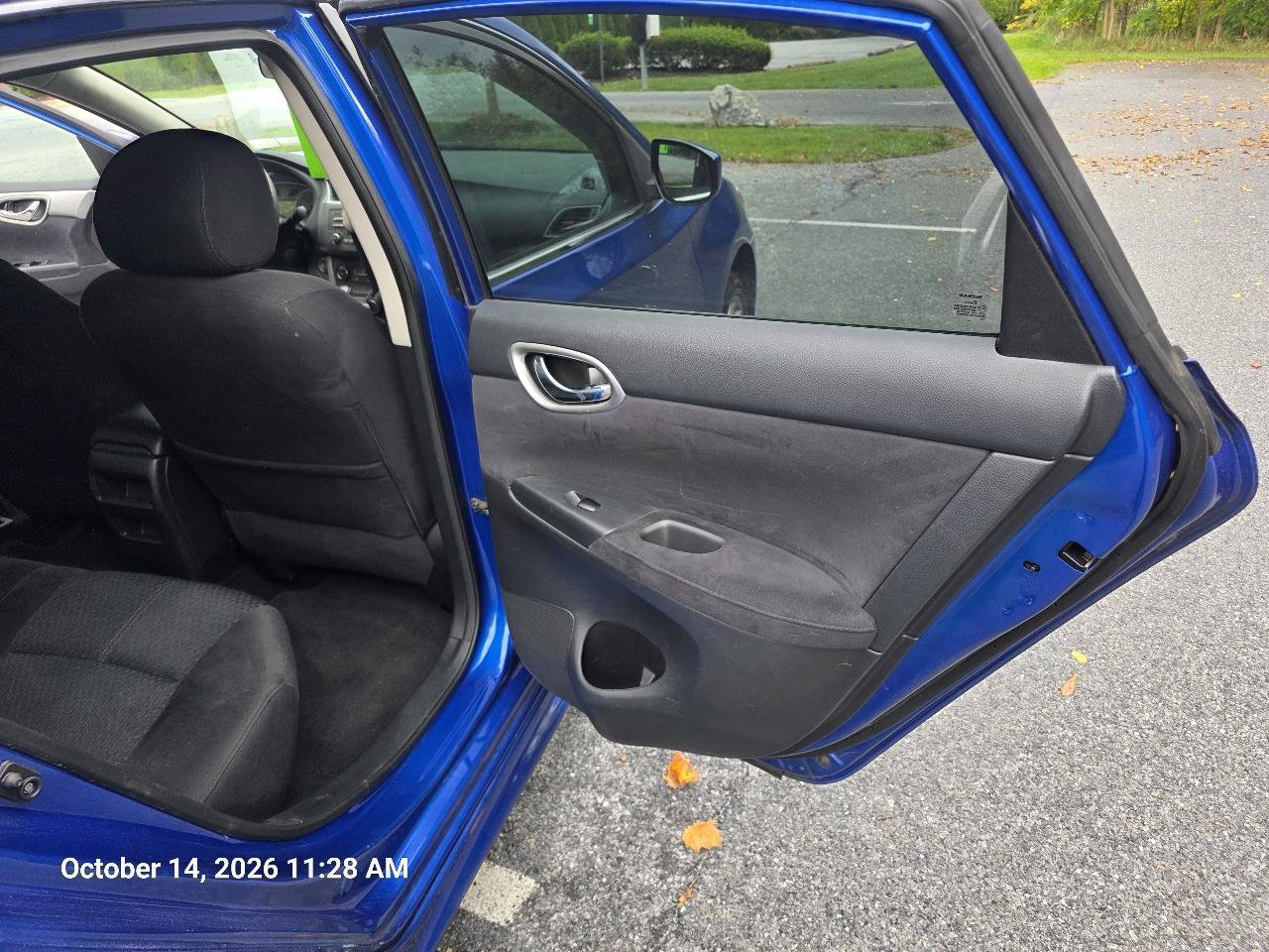 Used 2014 Nissan Sentra SR w/ SR Driver Package FWD image 16
