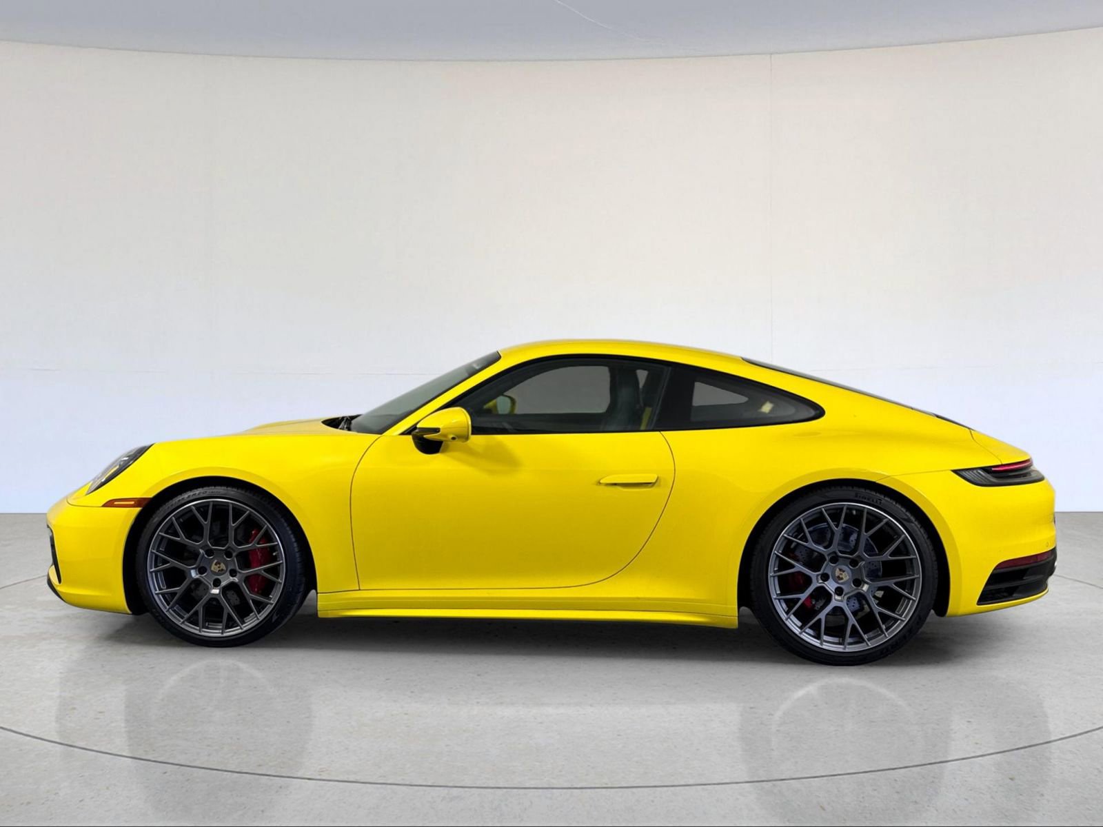 Certified 2024 Porsche 911 Carrera S RWD image 2