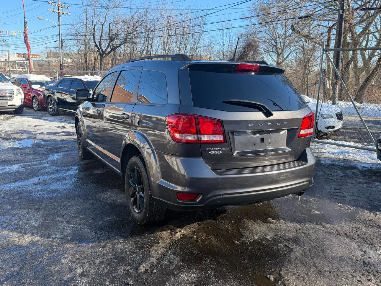 Used 2019 Dodge Journey SE w/ Connectivity Group image 9