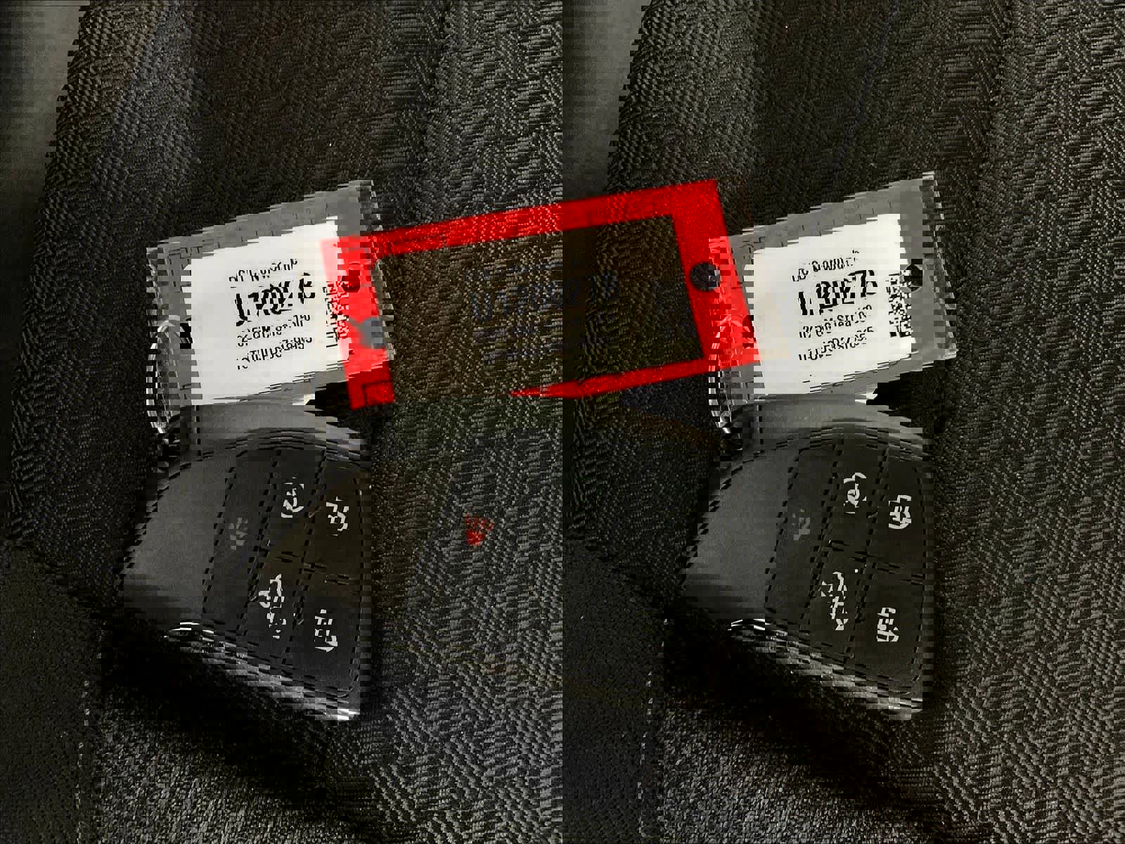 Used 2025 GMC Sierra 1500 Elevation image 30