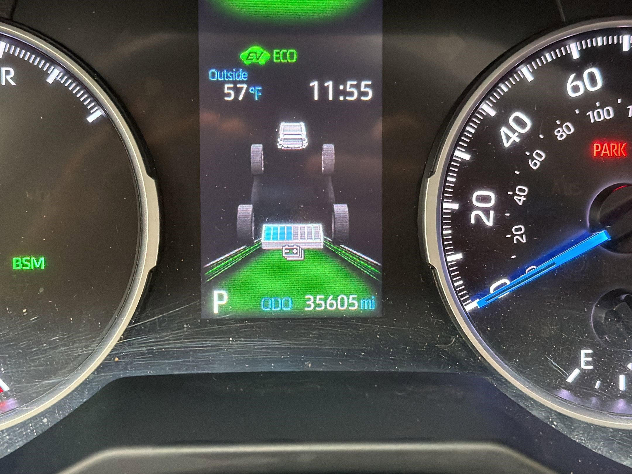 Used 2022 Toyota RAV4 XLE Premium AWD/4WD image 19