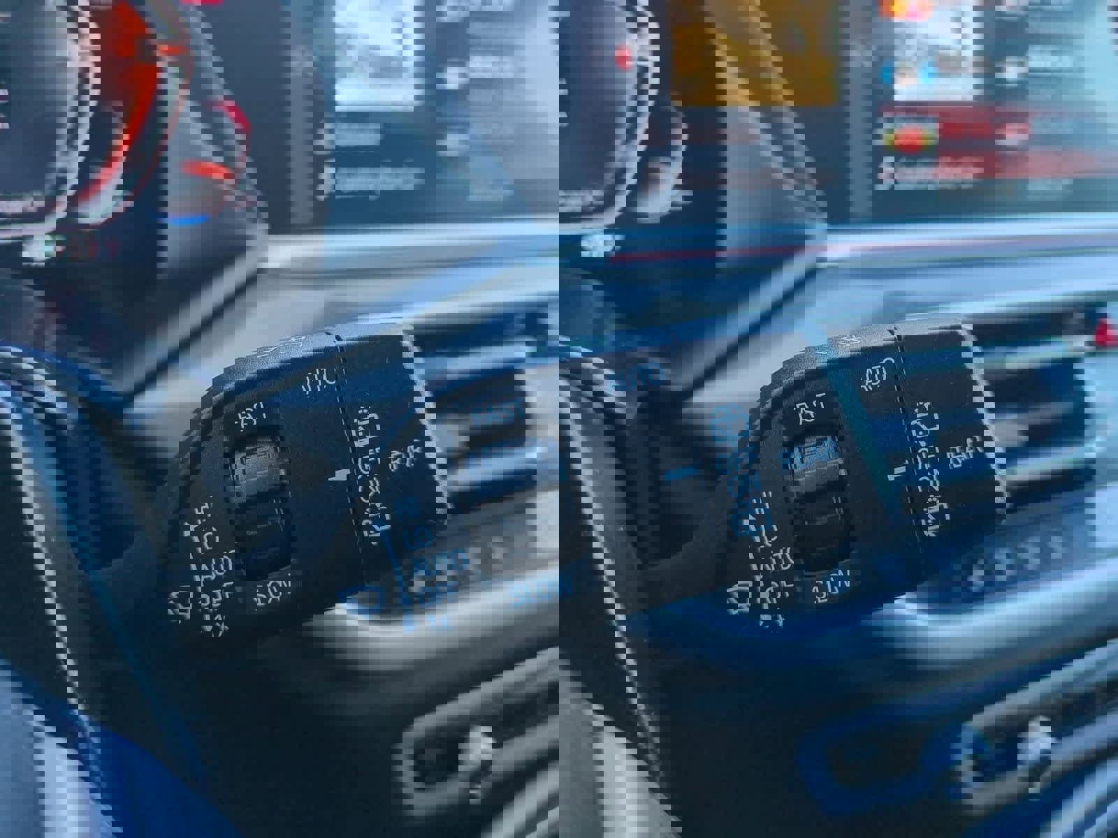 Used 2022 BMW X5 xDrive40i w/ Premium Package image 26