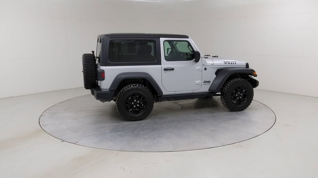 Used 2023 Jeep Wrangler Willys image 11