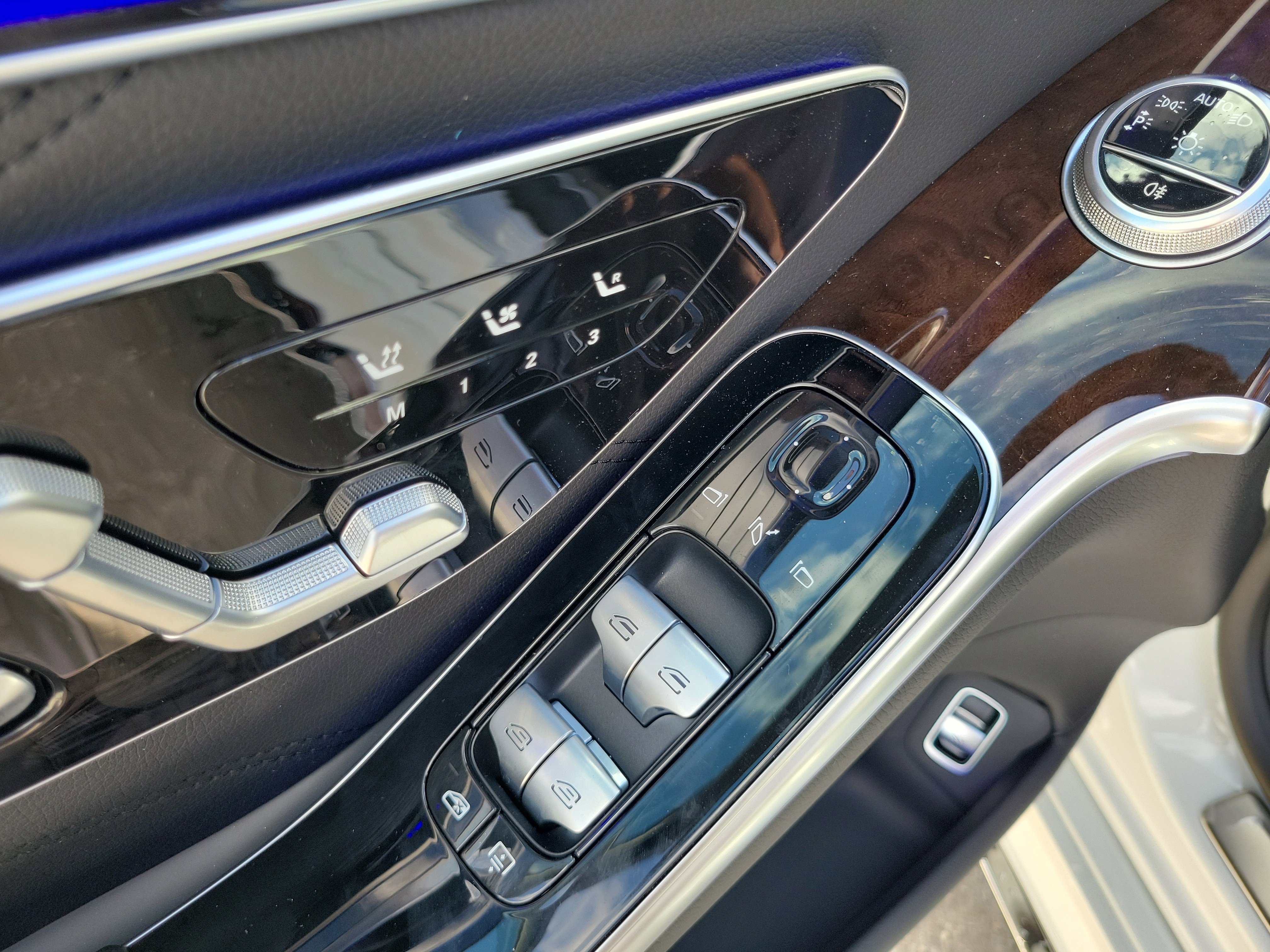 New 2026 Mercedes-Benz S 63 AMG S image 17