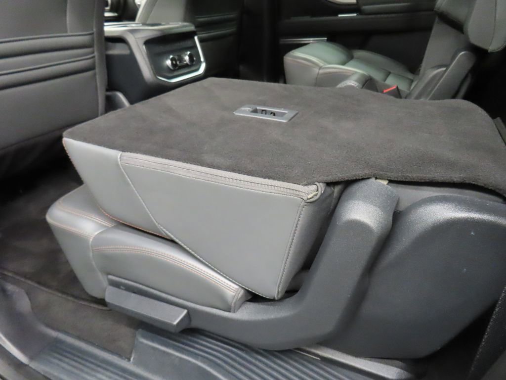 Used 2025 Ford Expedition Max Active image 66