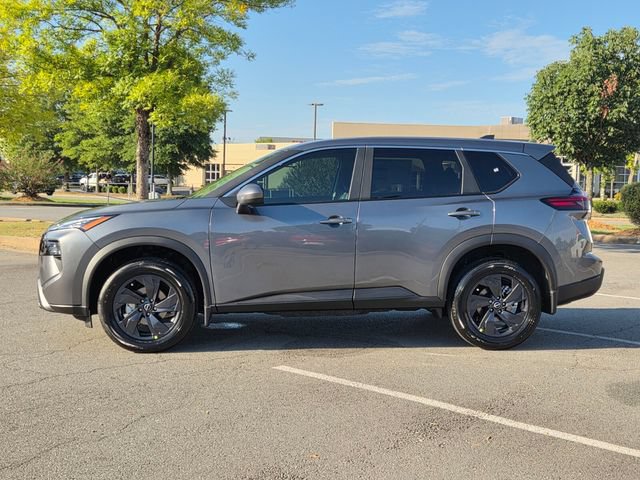 New 2026 Nissan Rogue SV FWD image 2