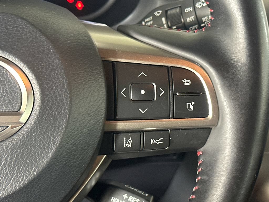 Used 2021 Lexus GX 460 Luxury w/ Accessory Package AWD/4WD image 25