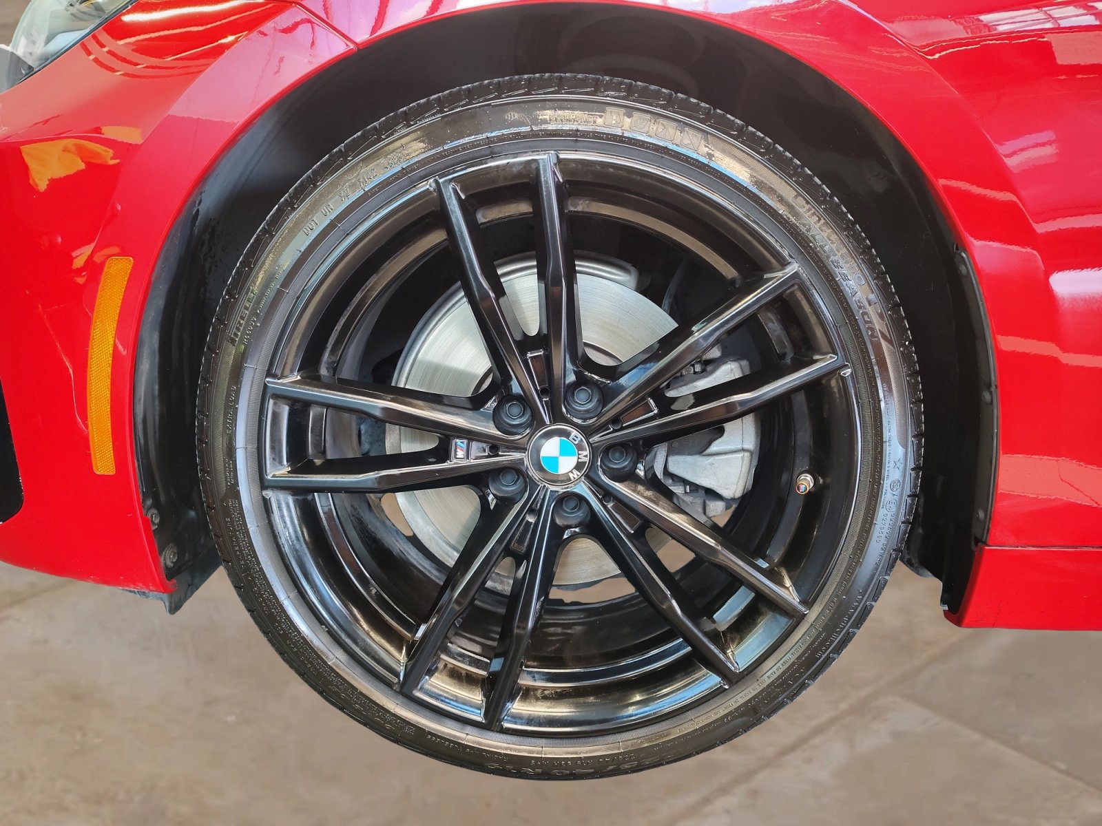 Used 2024 BMW 230i Coupe w/ Convenience Package RWD image 30